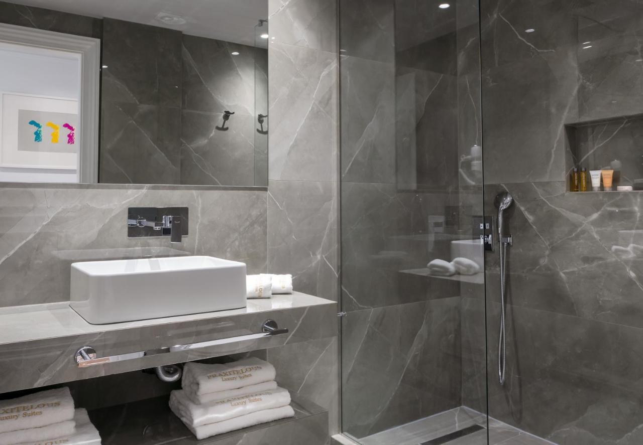 Praxitelous Luxury Suites アテネ エクステリア 写真