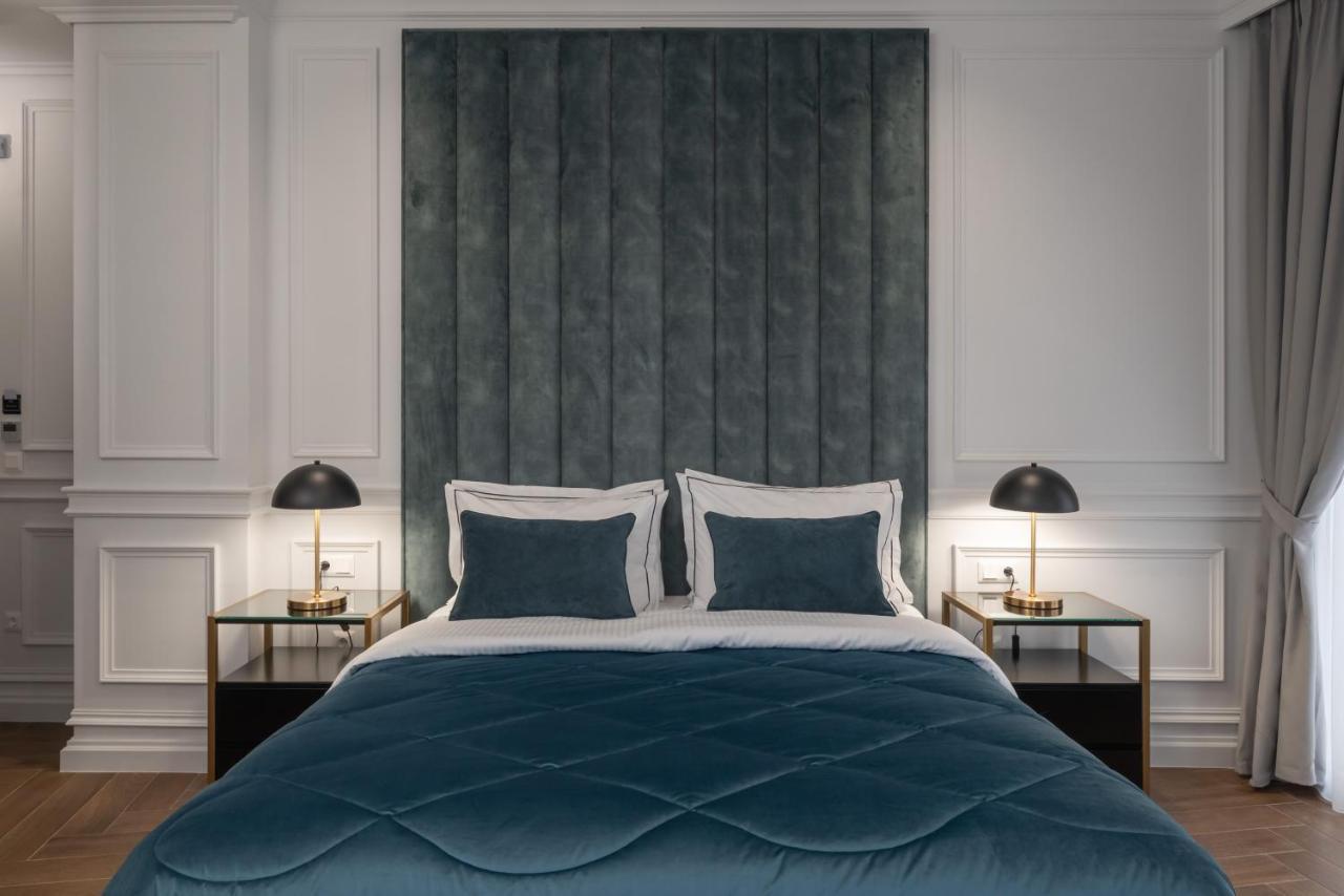Praxitelous Luxury Suites アテネ エクステリア 写真