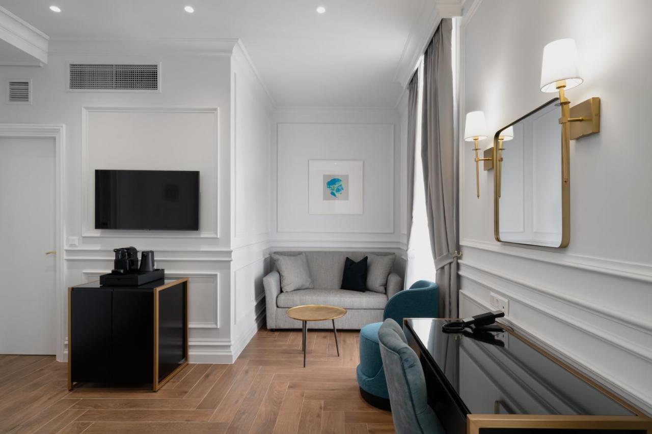 Praxitelous Luxury Suites アテネ エクステリア 写真