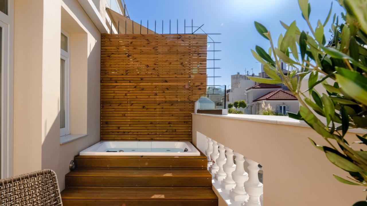 Praxitelous Luxury Suites アテネ エクステリア 写真